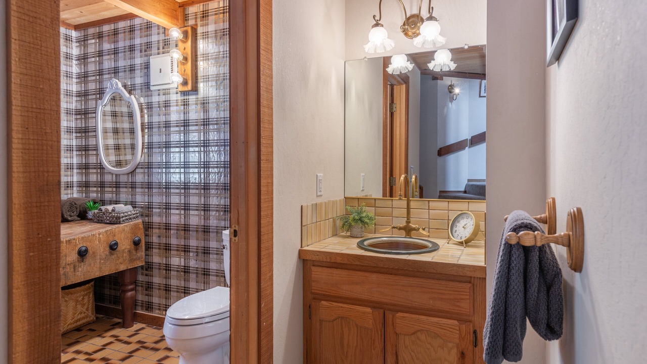 Photo of Bathroom in Alpine Meadows