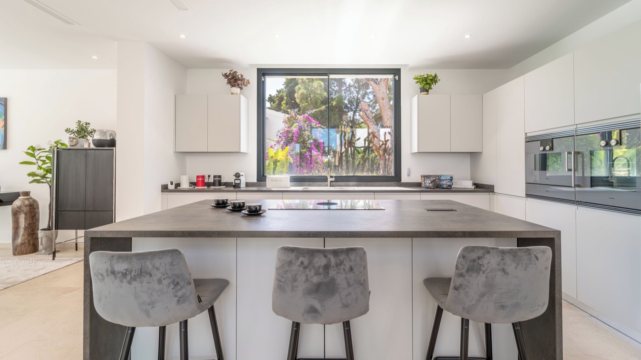 Photo of Kitchen in Atalaya-Isdabe