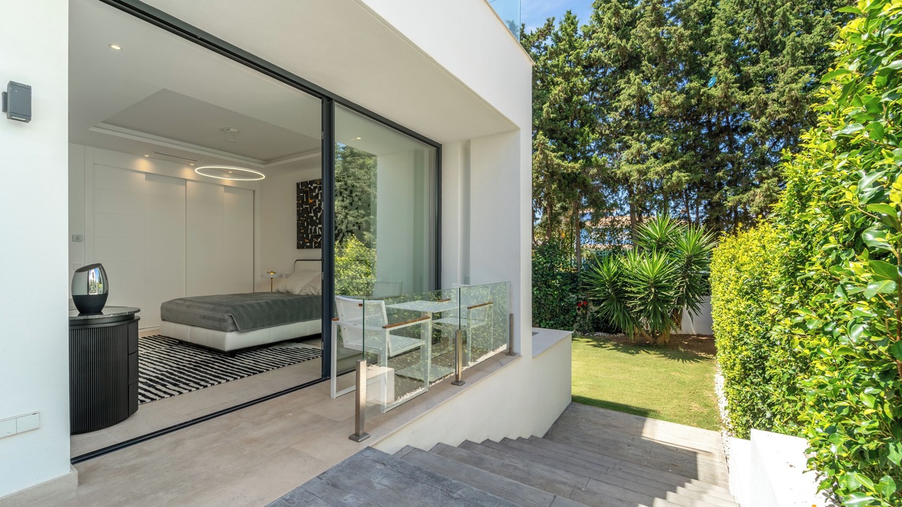 Photo of Patio Balcony in Atalaya-Isdabe
