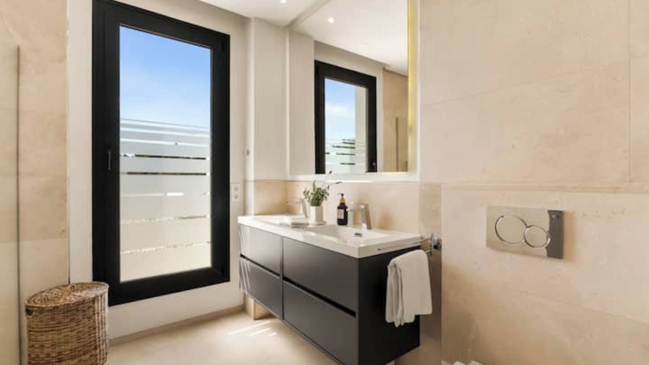 Photo of Bathroom in El Paraiso