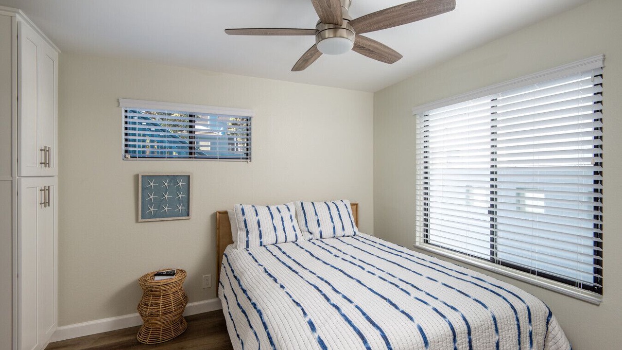Photo of Bedroom in South Mission Beach