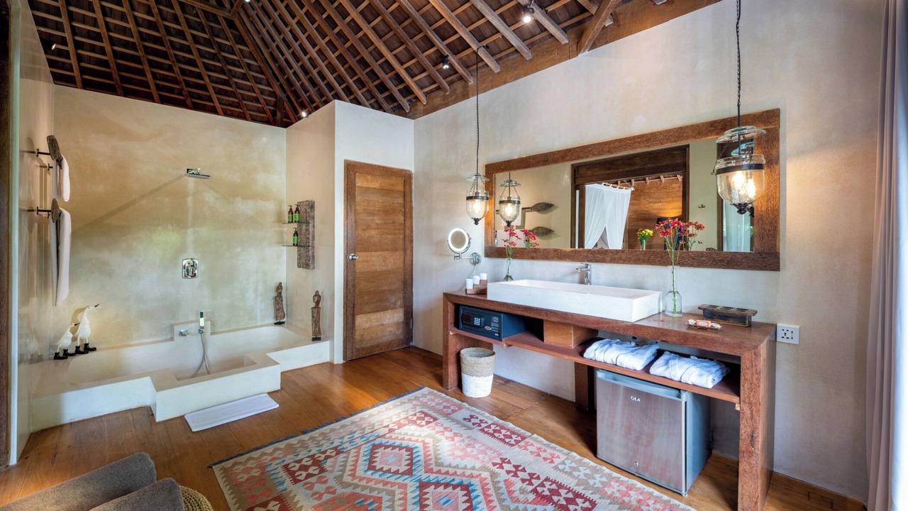 Photo of Bathroom in Taro
