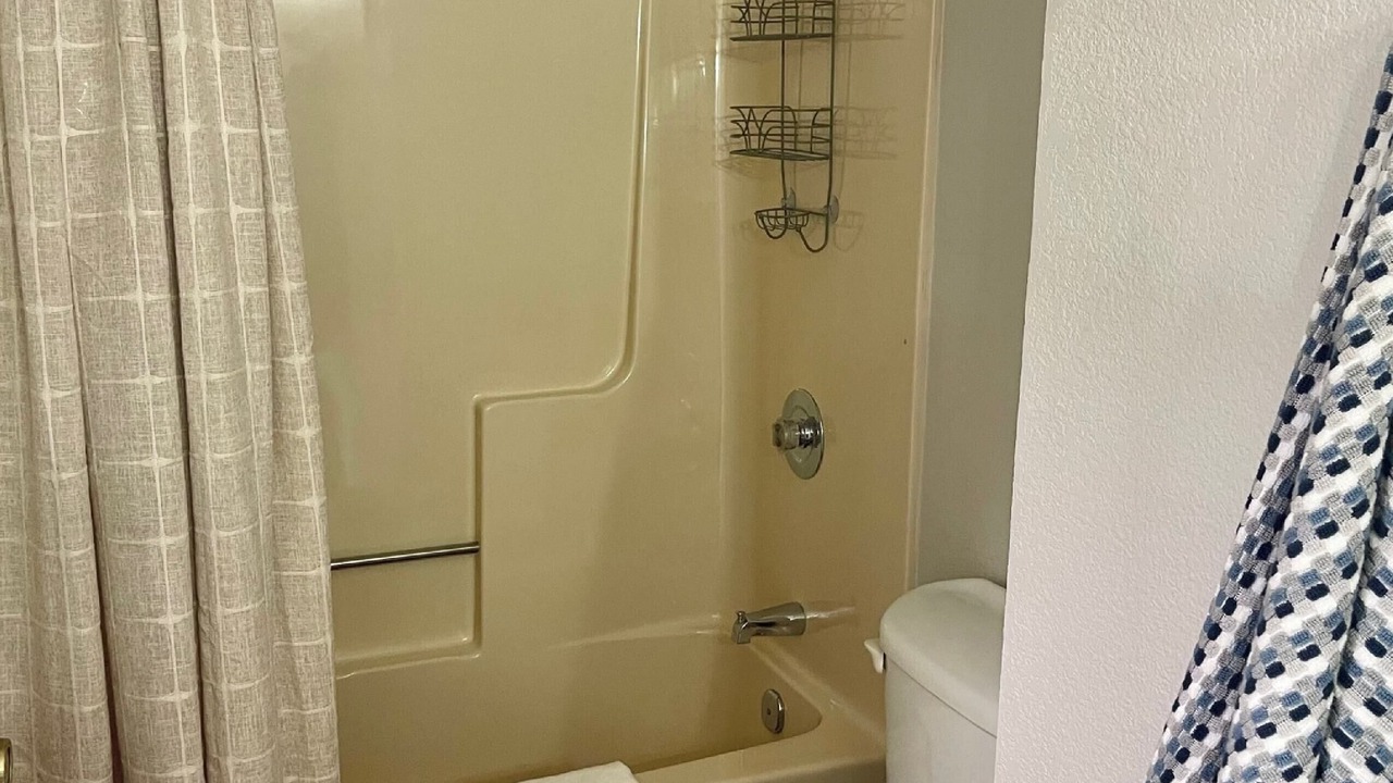 Photo of Bathroom in Quail Ridge