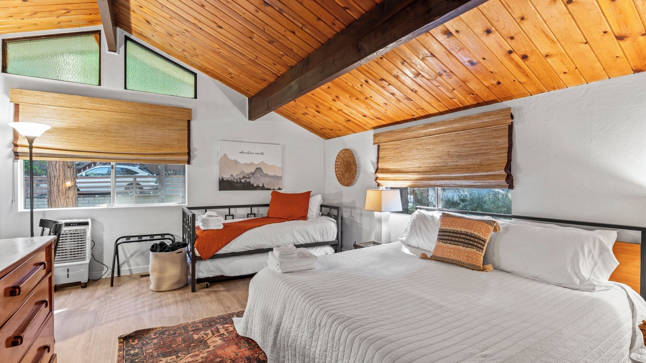 Photo of Bedroom in Arrowhead Villas
