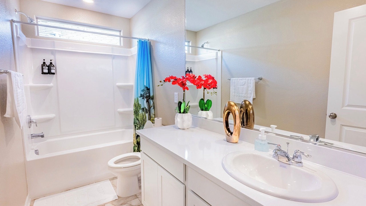 Photo of Bathroom in Enterprise