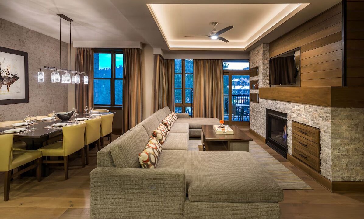 Photo of Livingroom in Truckee