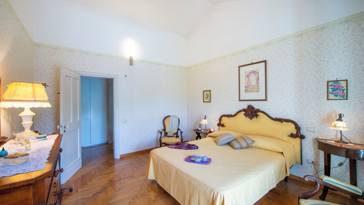 Photo of Bedroom in Cava de' Tirreni