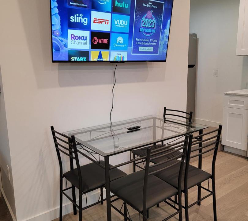 Photo of Livingroom in Pico - Robertson