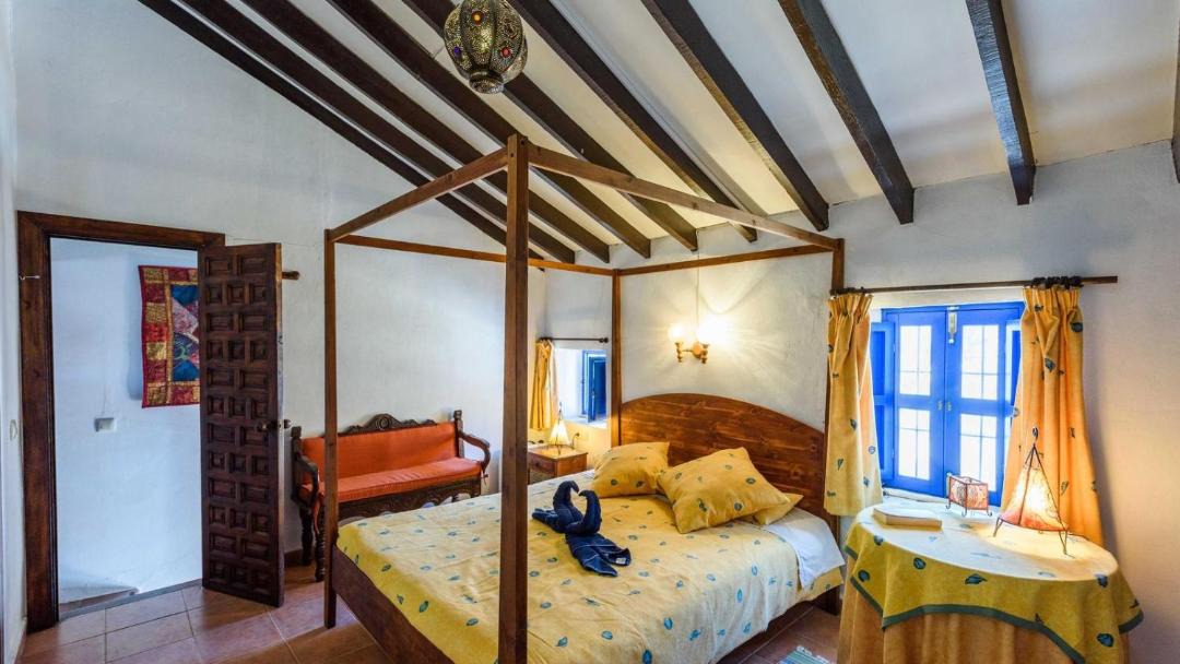Photo of Bedroom in Comares