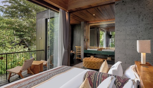 Deluxe Balcony with Free Access to Wellness Facilities