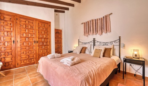 Comfort Double Room, Private Bathroom, Courtyard View