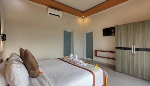Standard Double Room, Garden View