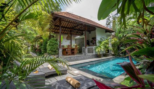 2 Bedrooms Private Pool Villa with Rice Field View