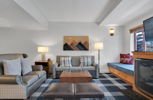 Al Tahoe Condo | Marriott Grand Residence Condo - Walk to Heavenly Gondola & Casinos