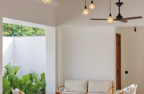 Batu Bolong Villa | Solaya Villas Canggu