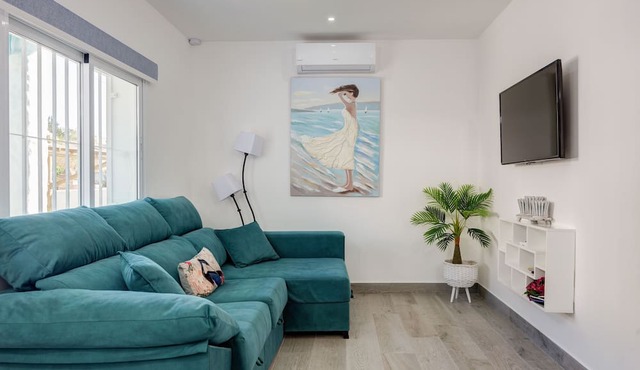 Villas By Seric,15' walking to the beach