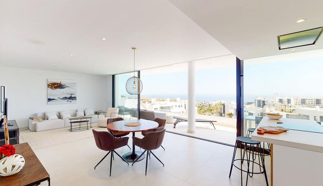 Higuerón West II - Luxury new built 3 bed apartmen