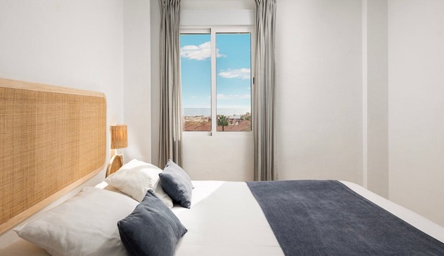 Apartment 'Gran Sol Pool and Sea Views' with Sea Views and Air Conditioning